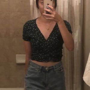 brandy melville wrap around green flowery top